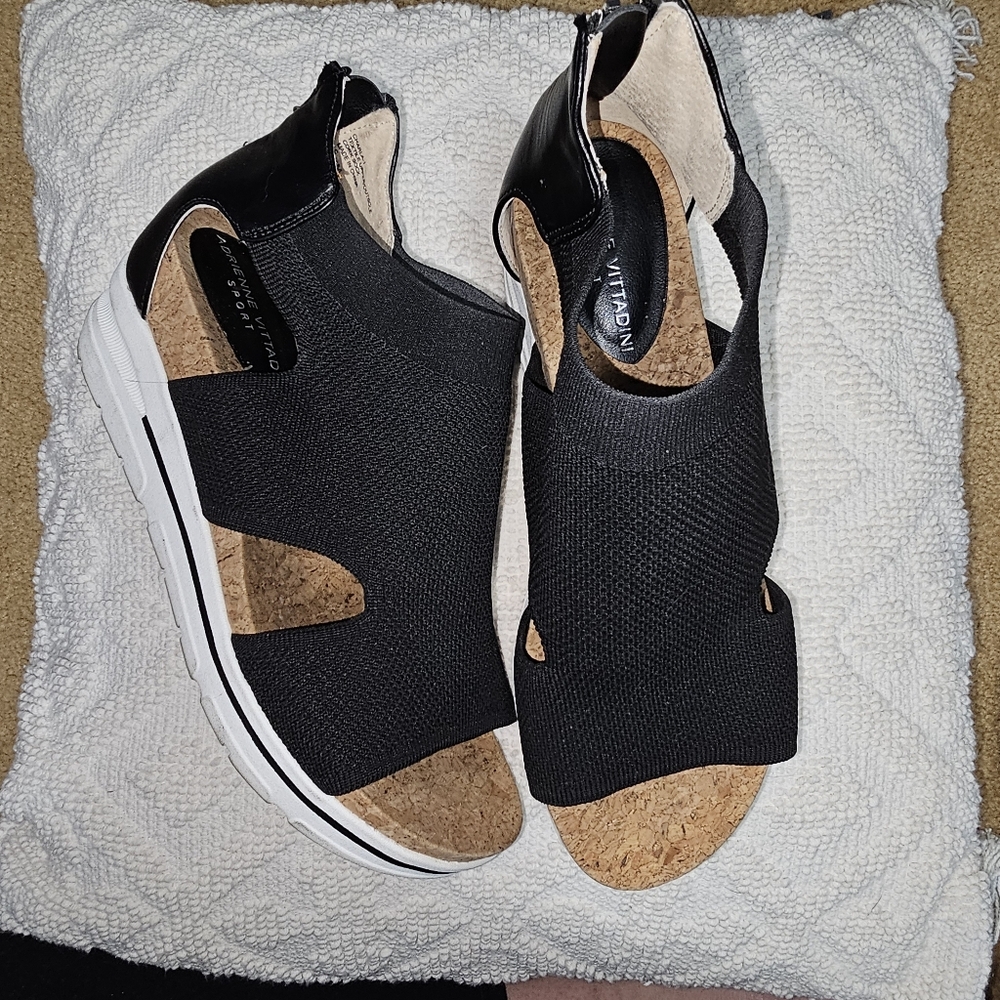 Adrienne Vittadini Black and White Sandals